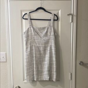 Abercrombie & Fitch Black and White Sleeveless Mini Sundress